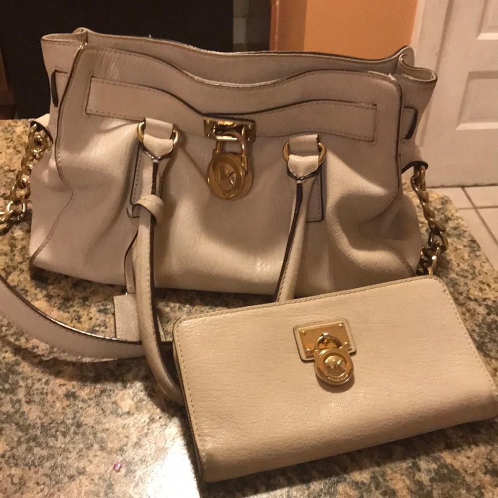 Micheal Kors satchel and wallet